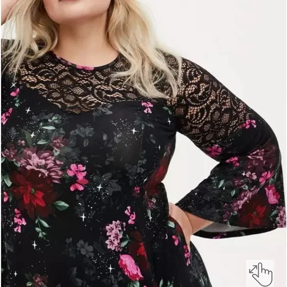 NWOT Torrid Super Soft Floral Lace Long Sleeve A Line Dress 0X - Picture 2 of 4